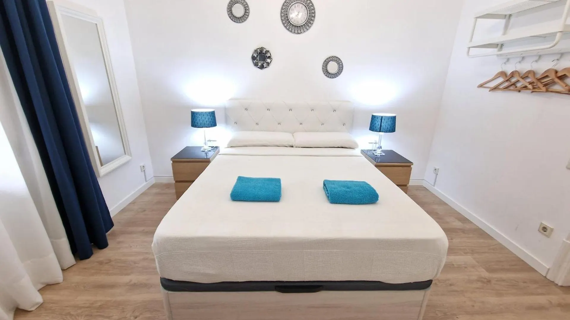 Bed & Breakfast Alojamiento En Roger De Flor Barcelona